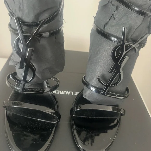 Saint Laurent Black Patent Cassandra Strappy High Heel Sandals 39 - Picture 3 of 8
